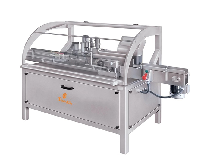 Automatic Bottle Labeling Machine